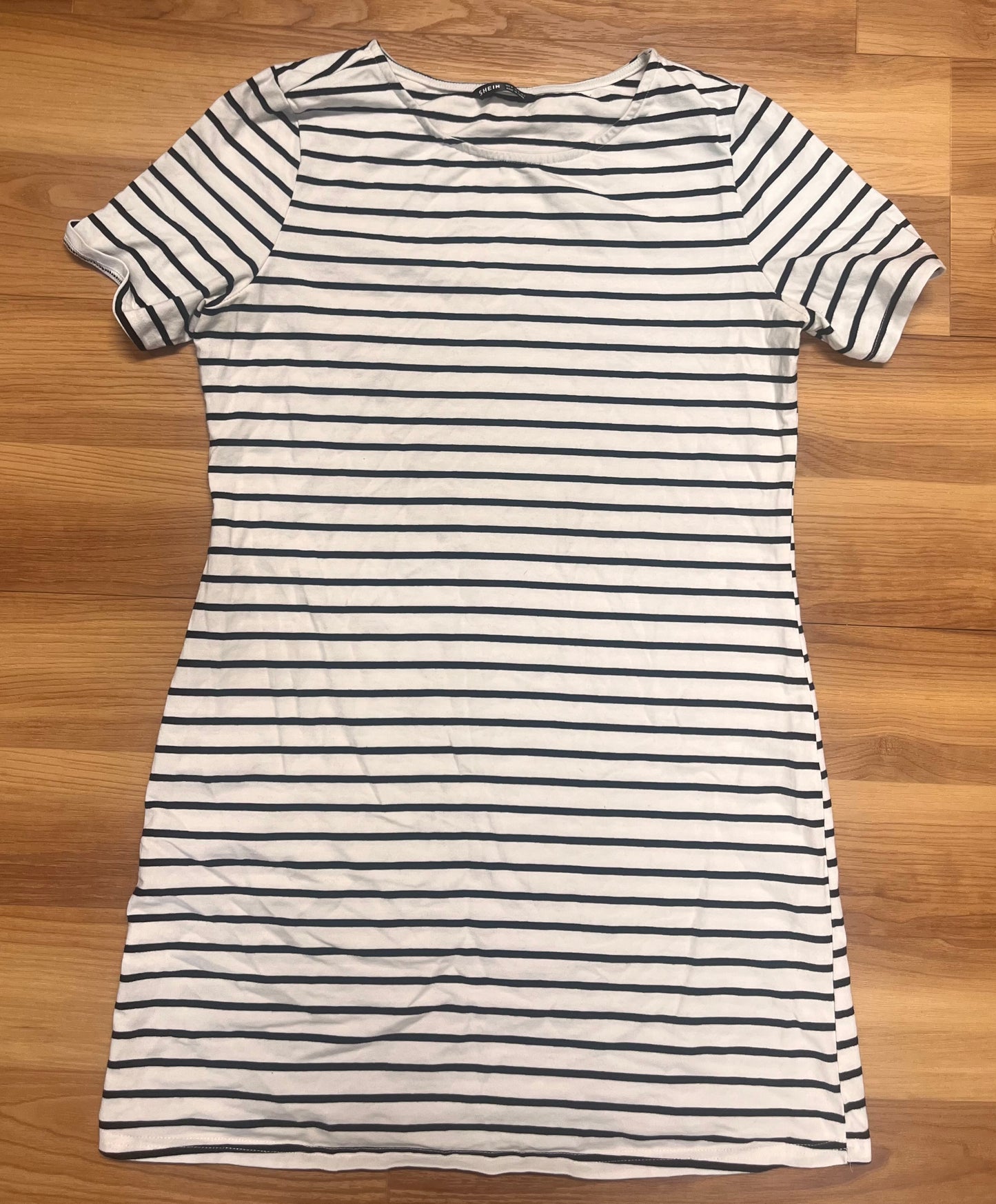 SHEIN Dress-Size Medium