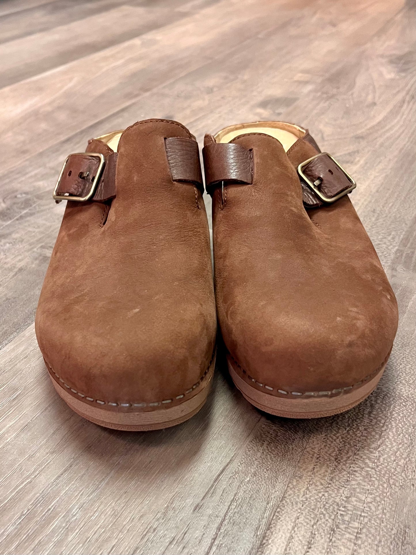 Clogs-Size 8.5