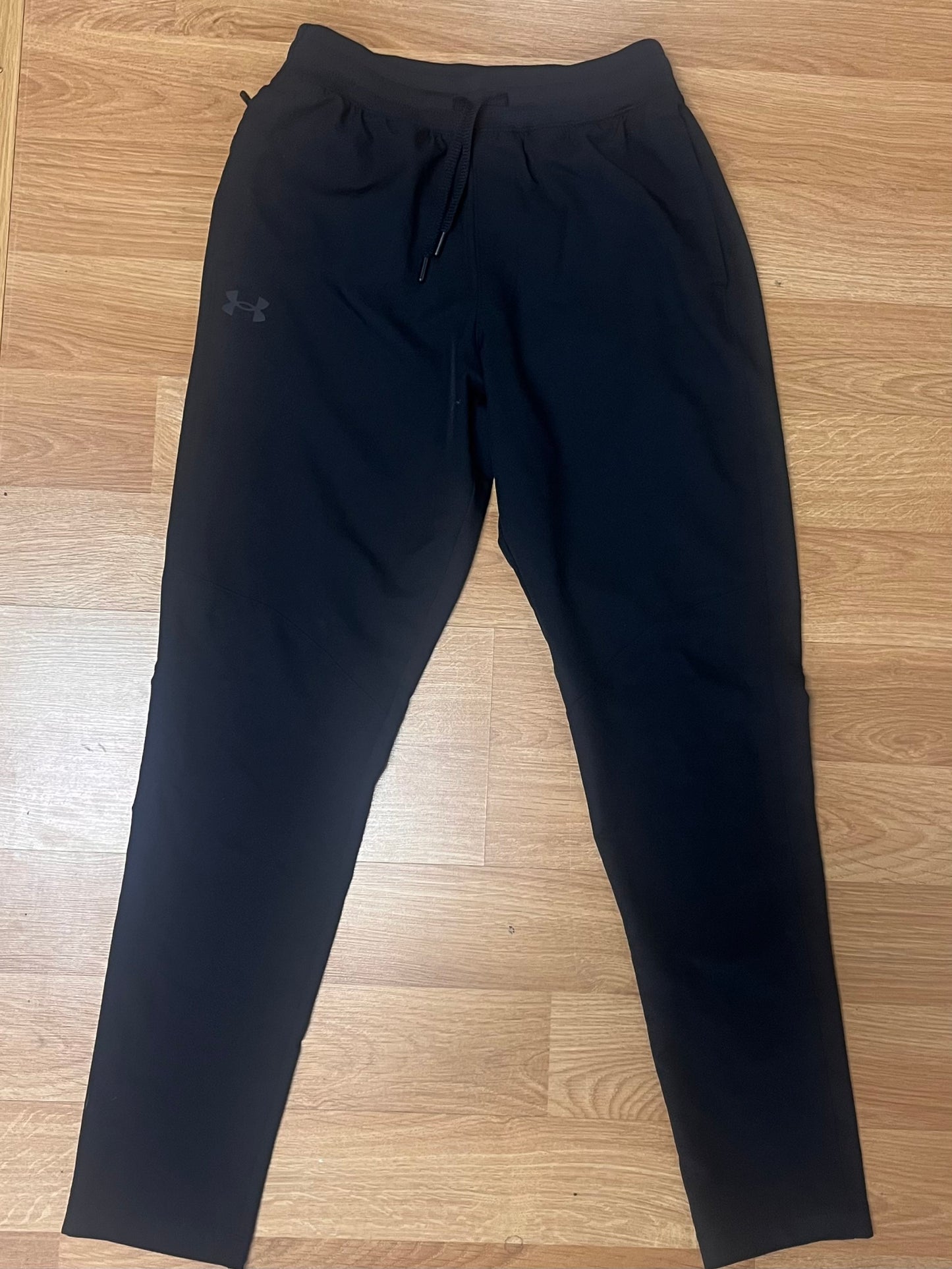 Under Armor Joggers-Size Small