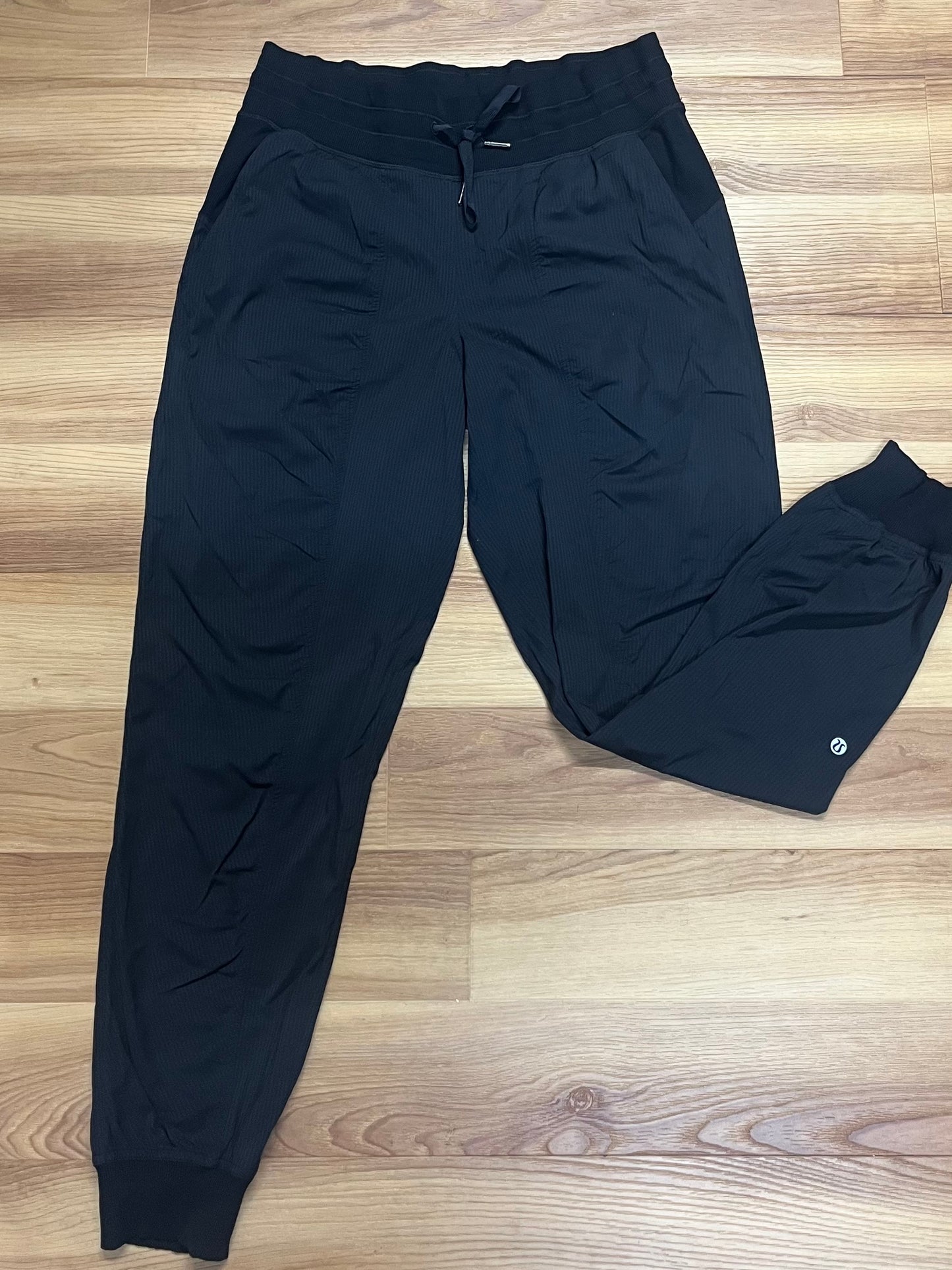 LuluLemon Jogger-Size 4