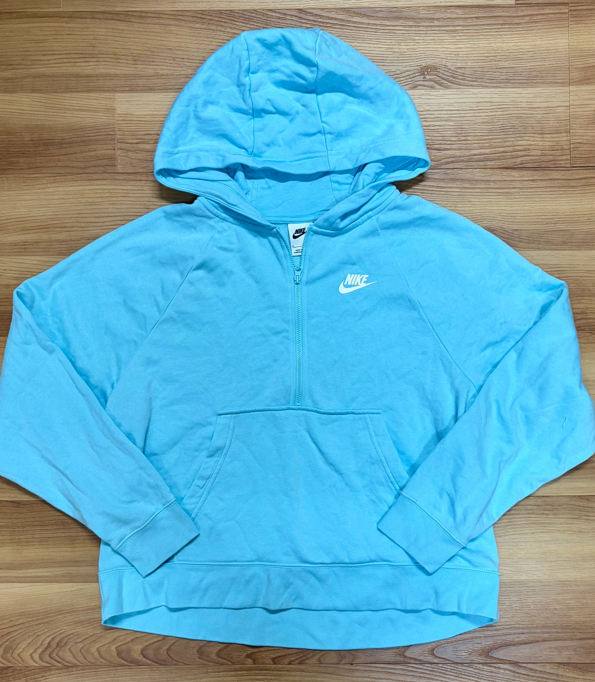 Nike Quarter Zip-Size Small