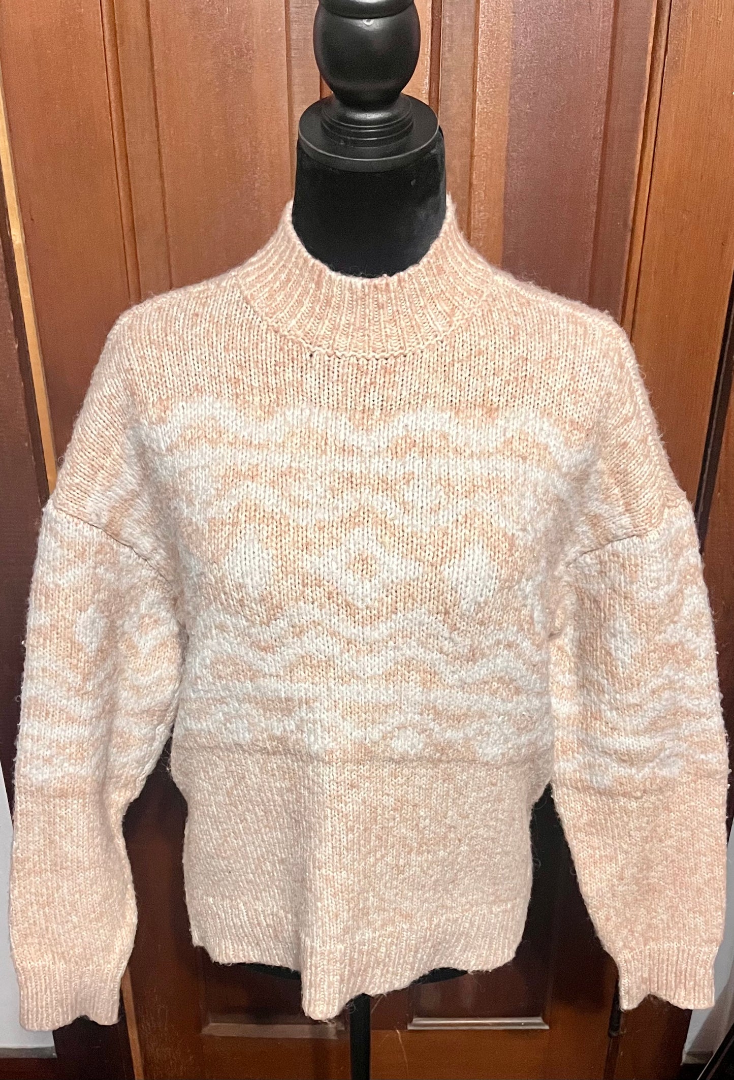 Resale-American Eagle Sweater-Medium