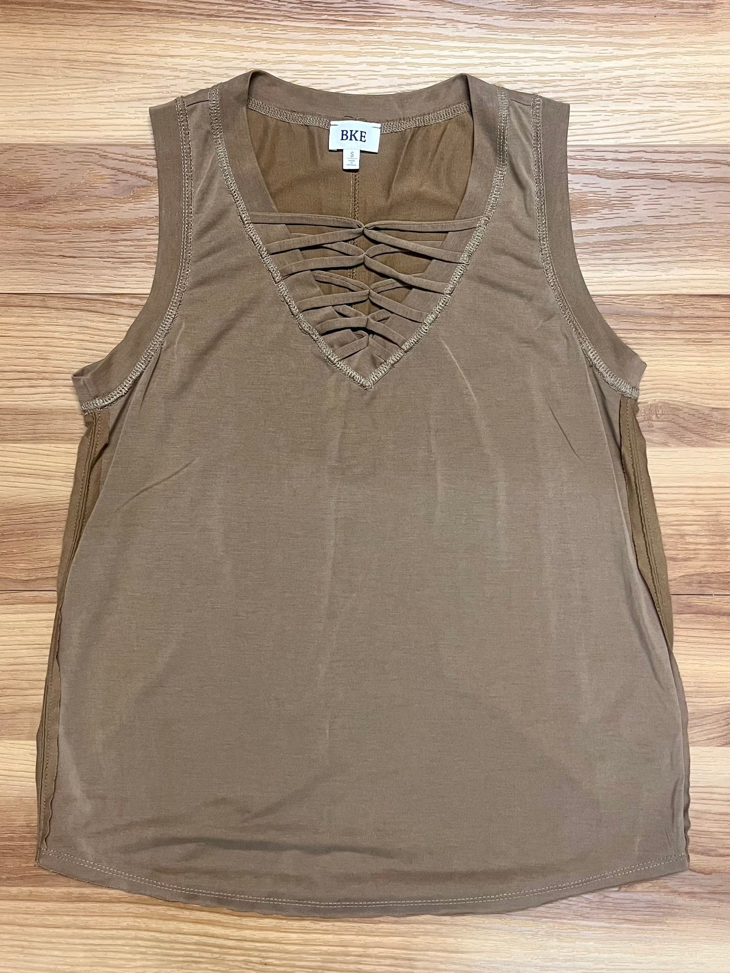 BKE Tank-Size Small-Tan