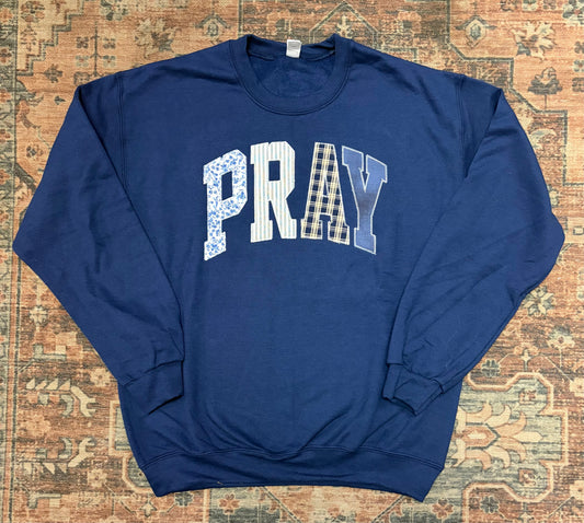 Pray appliqué embroidered crewneck