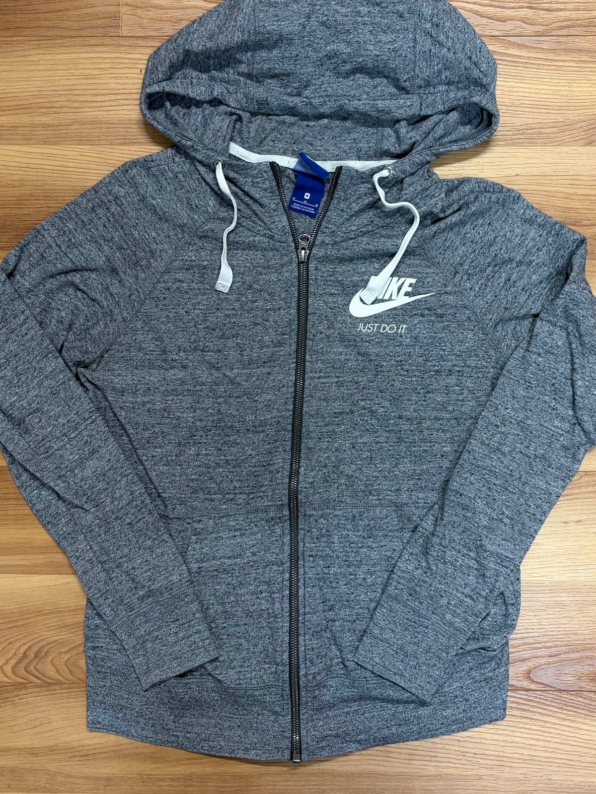Nike Zip-Size Medium