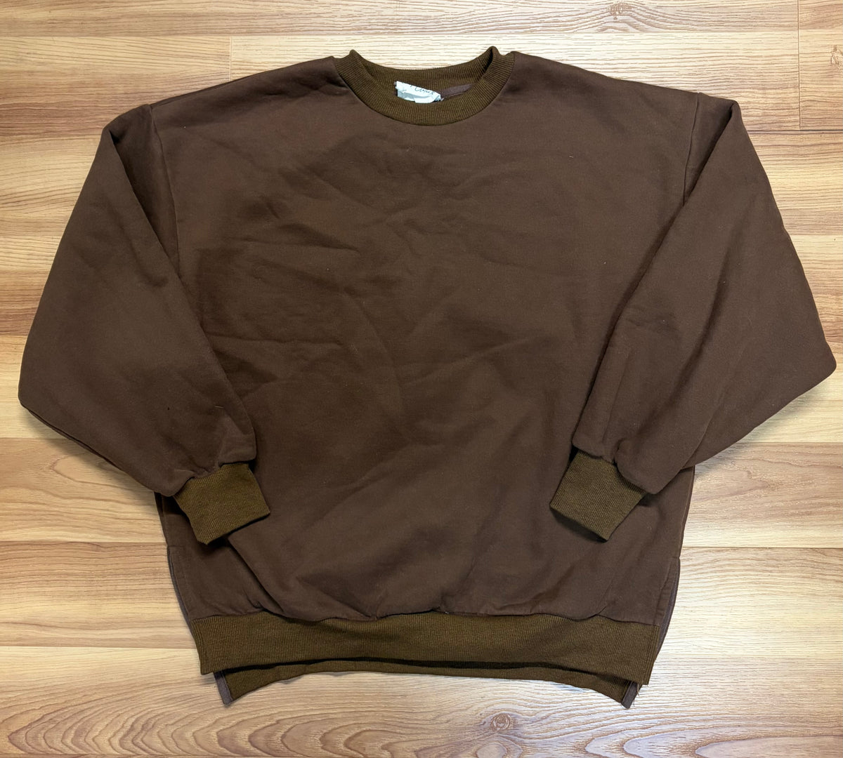 Easy Clothes Crewneck-Size S/M