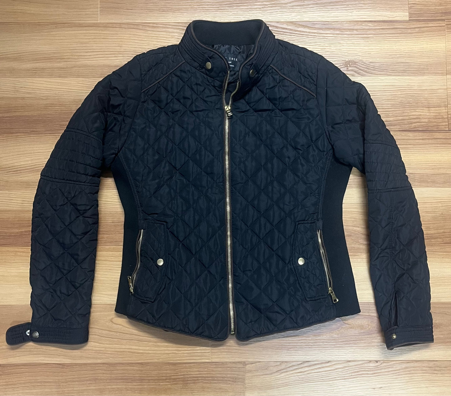 Love Tree Light Jacket-Size Medium