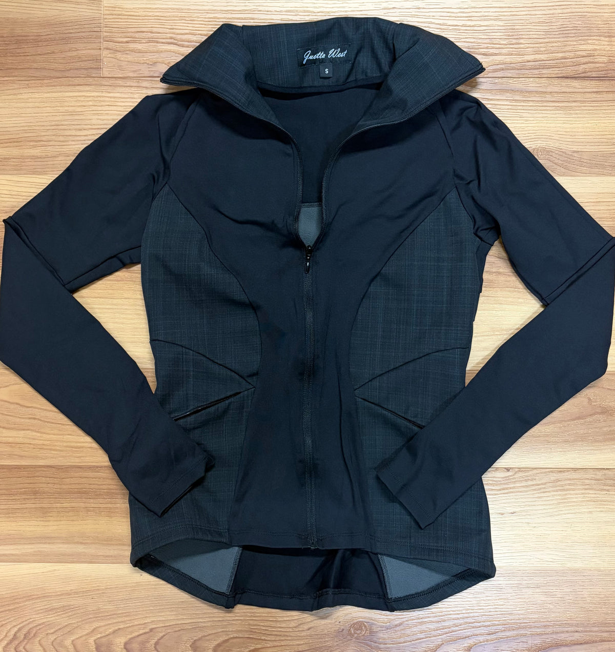 Juetta West Light Jacket-Size Small