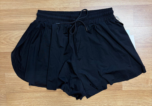 Love Tree Shorts-Size large-NEW