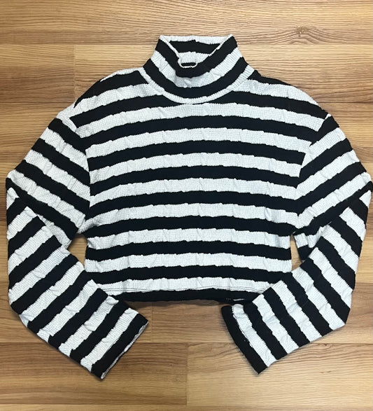 Zara Sweater-Size Small