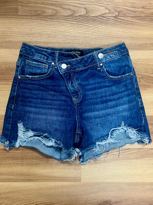 Risen Shorts-Size Small (3)