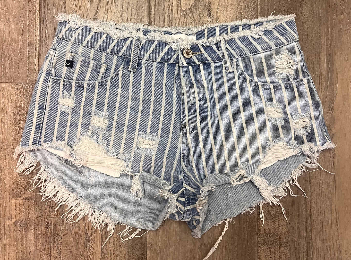 KanCan Shorts-Size Medium (Fits 5-7)-stripes