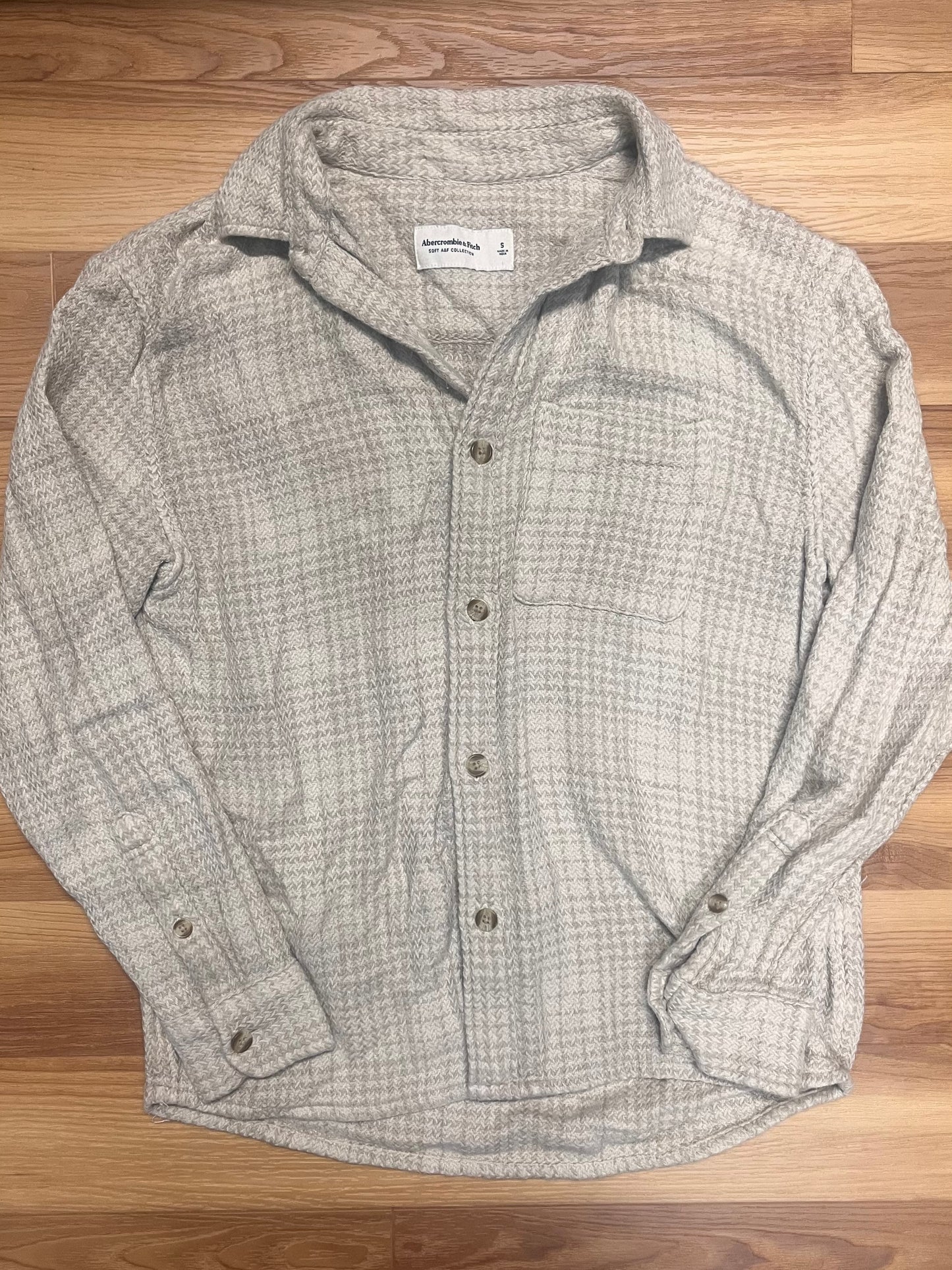 Abercrombie LS-Size Small