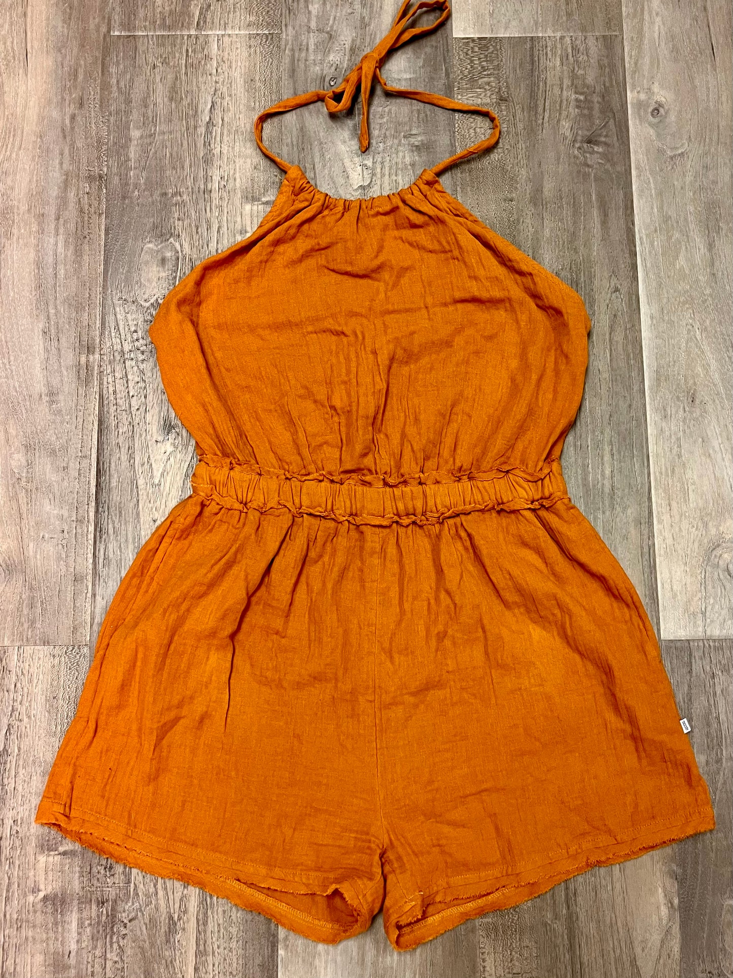 Sisstreviion Romper-Size Medium