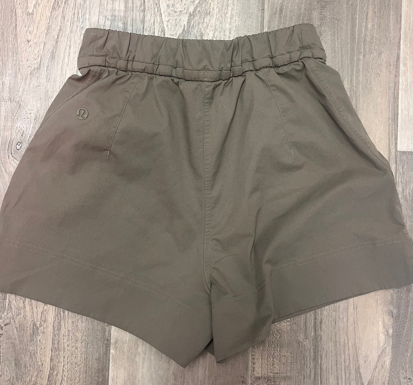 Lululemon Shorts-Size Small
