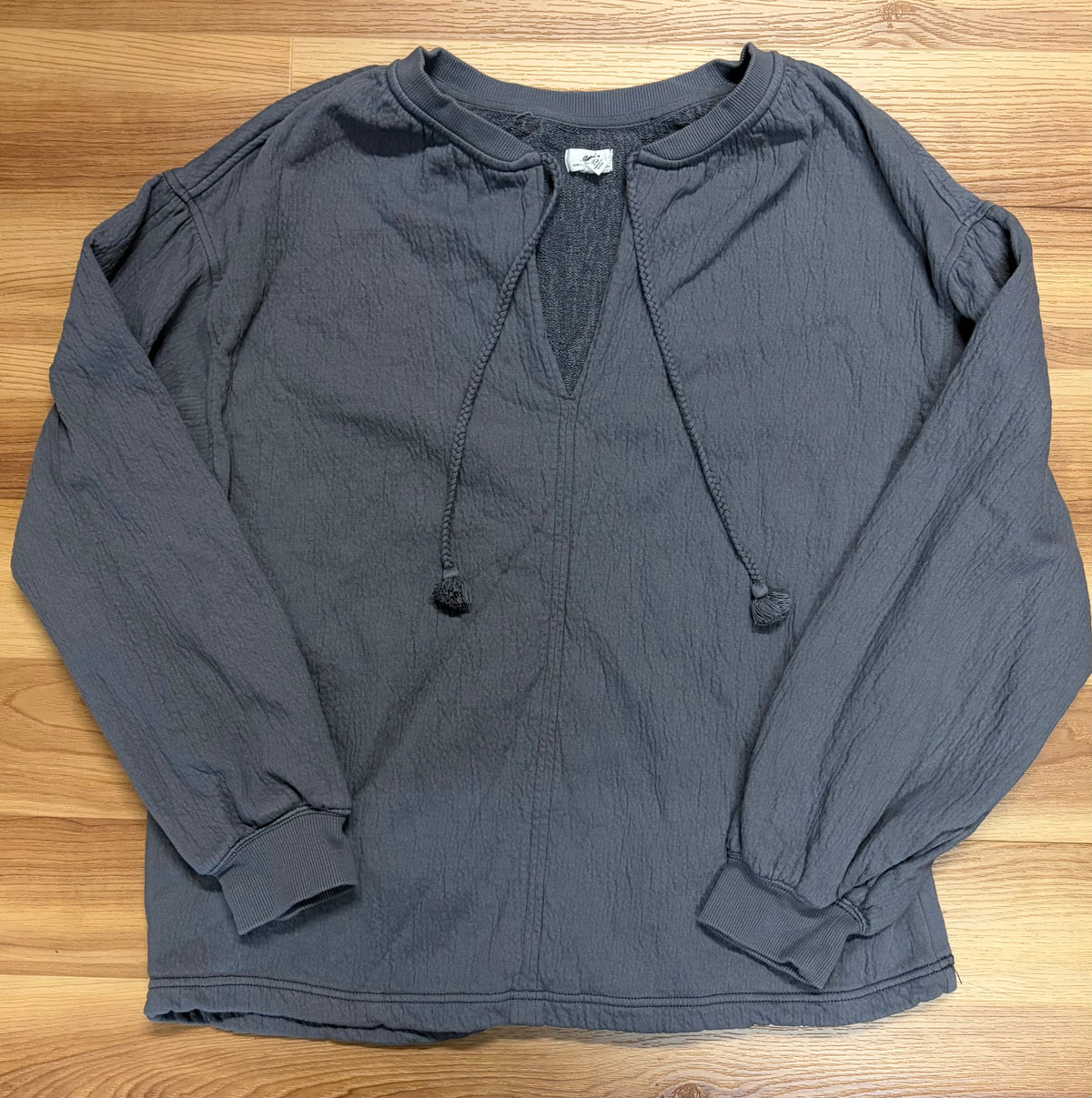 Aerie Sweater-Size Medium