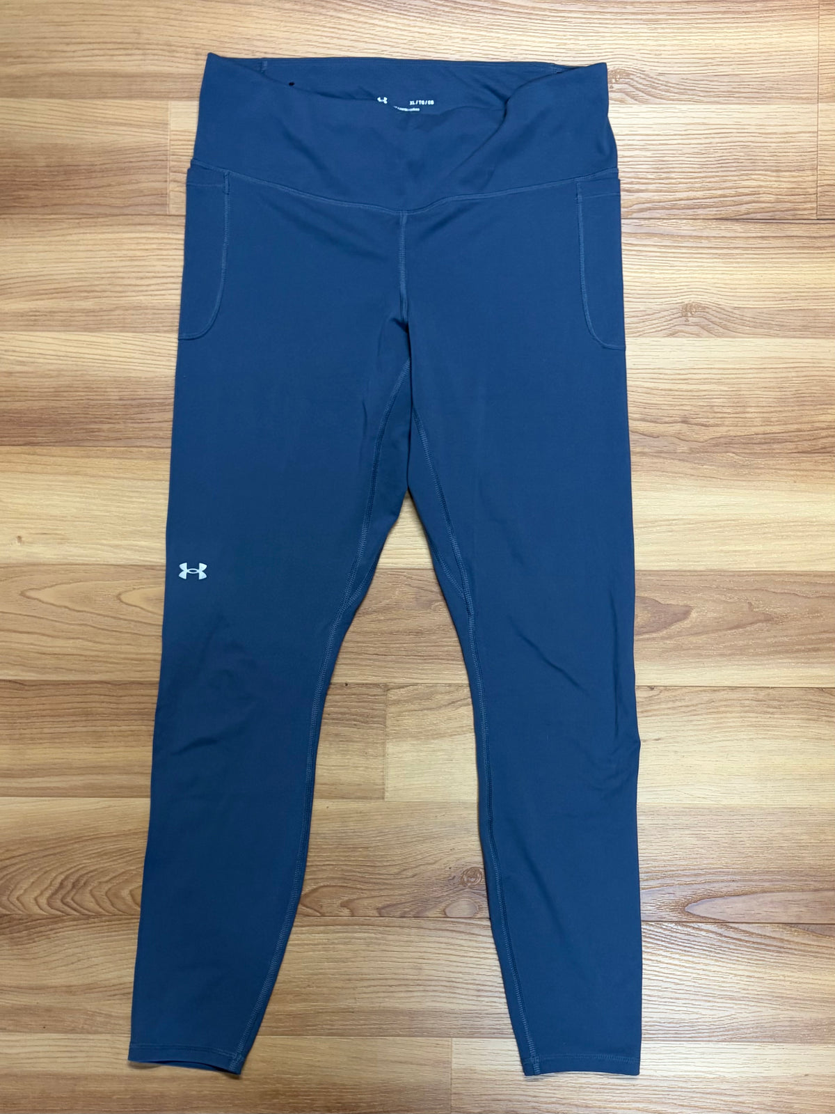 Under Armor Leggings-Size XL