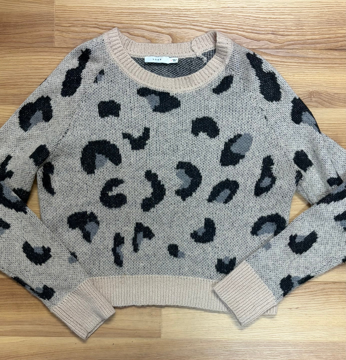 Lush Sweater-Size Small