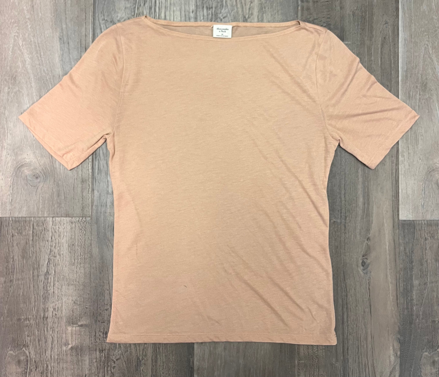 Abercrombie SS-Size Medium