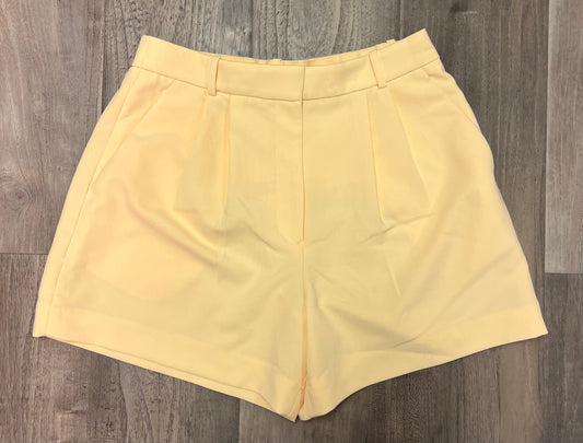 Abercrombie Shorts-Size 6-Butter Yellow