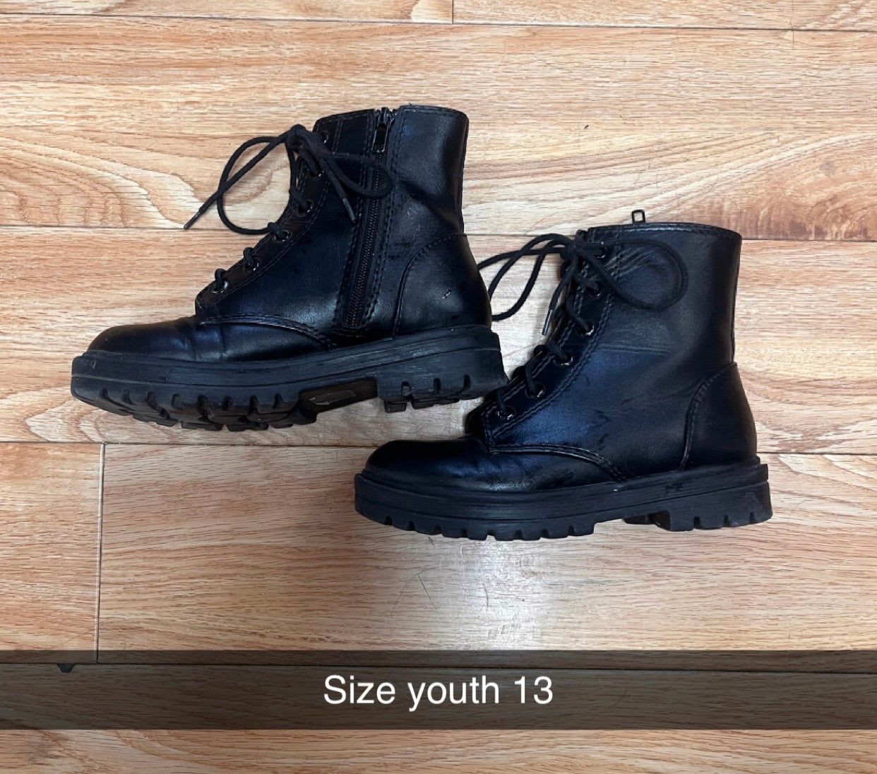 Kids-Unr8ed Boots-Size 13y